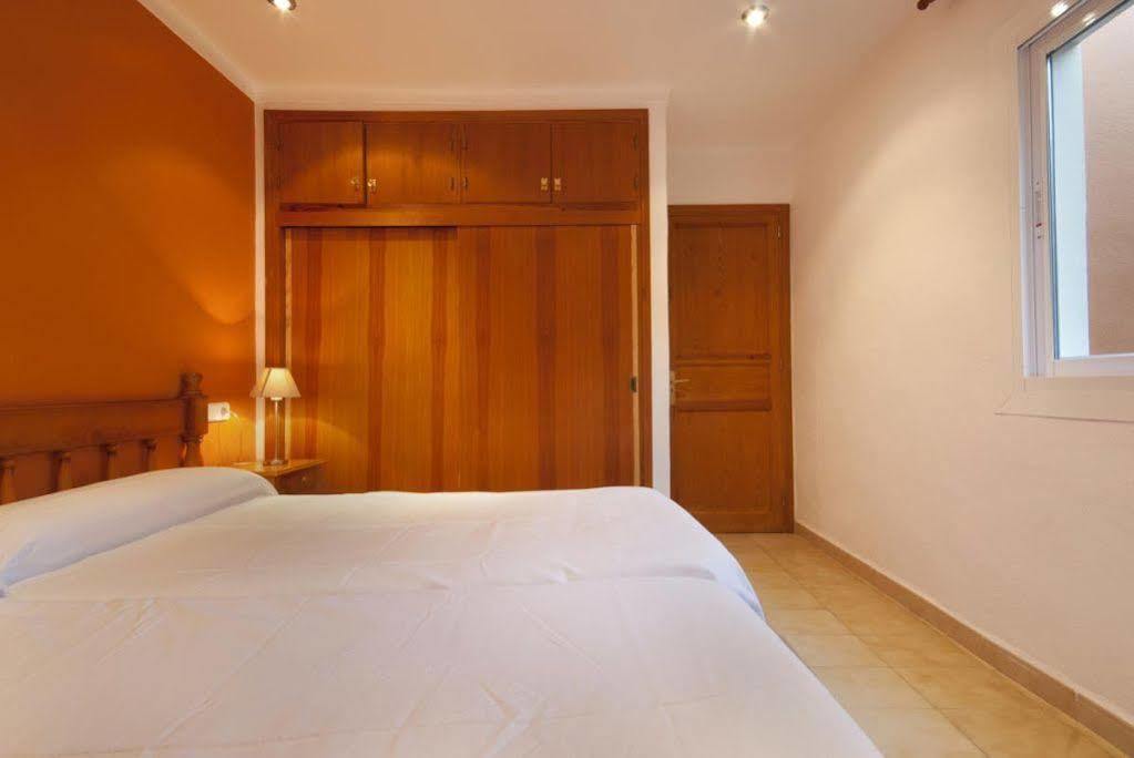 Pinos Altos Apartments Cala de Sant Vicenc Extérieur photo