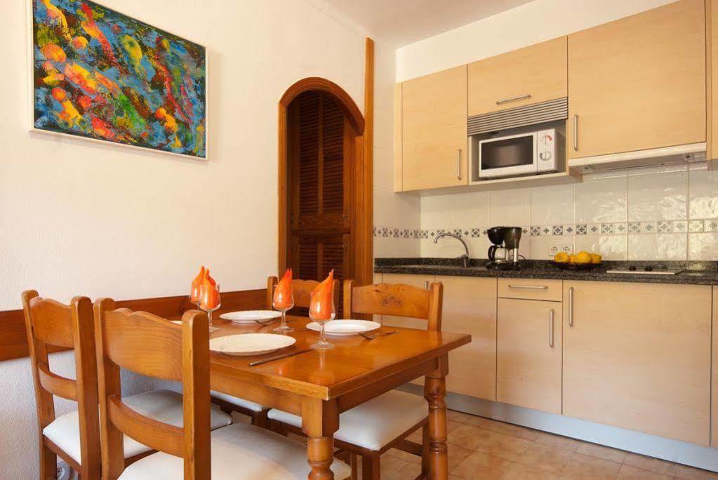 Pinos Altos Apartments Cala de Sant Vicenc Extérieur photo