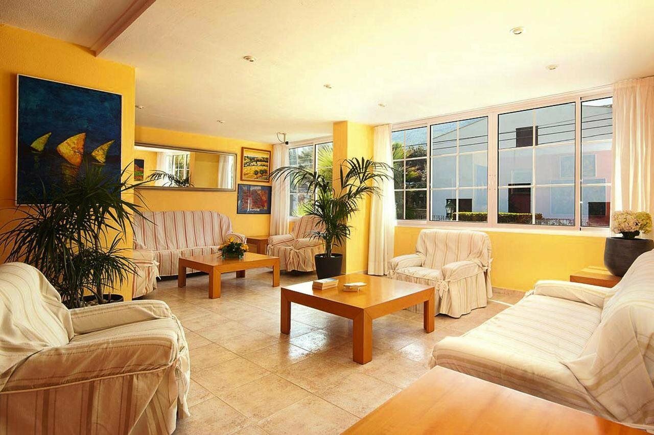 Pinos Altos Apartments Cala de Sant Vicenc Extérieur photo